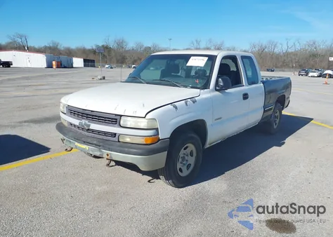 2001 Chevrolet Silverado 1500 from USA, damaged, VIN 1GCEK19VX1Z104805